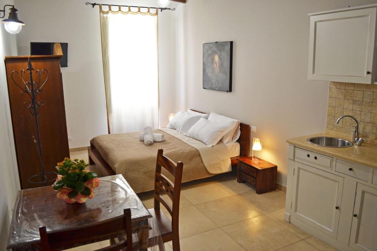Il Moro E La Siciliana Apartman Trapani Kültér fotó