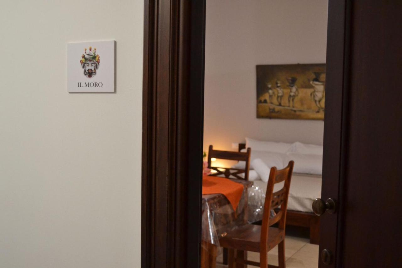 Il Moro E La Siciliana Apartman Trapani Kültér fotó