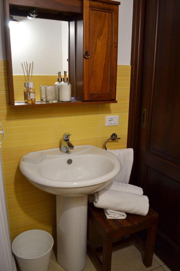Il Moro E La Siciliana Apartman Trapani Kültér fotó